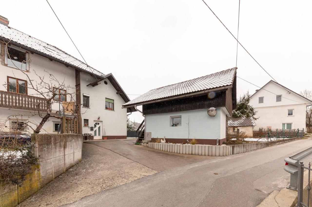Vrtnarjeva Hisa, The Gardener'S Cottage Radovljica Buitenkant foto