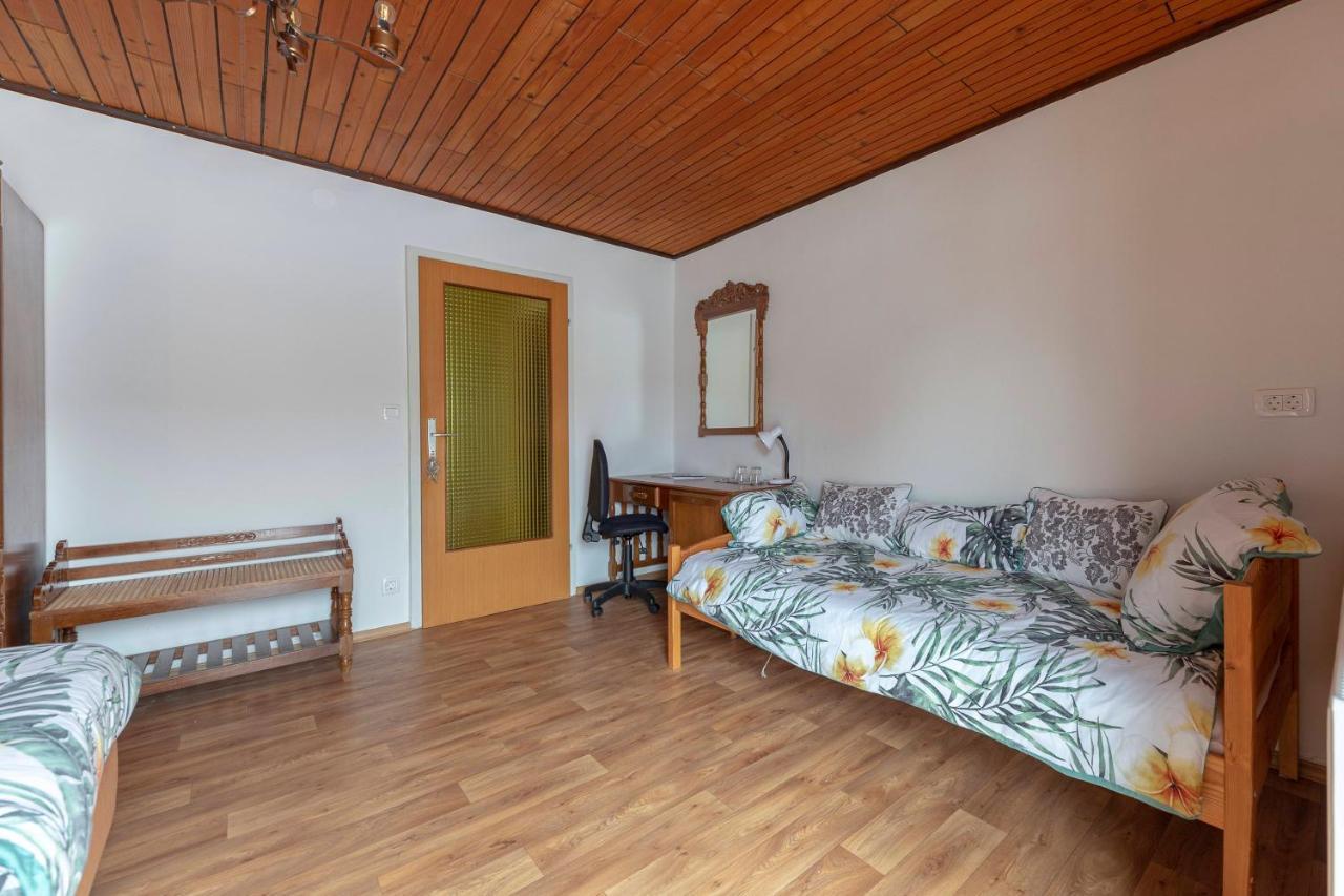 Vrtnarjeva Hisa, The Gardener'S Cottage Radovljica Buitenkant foto