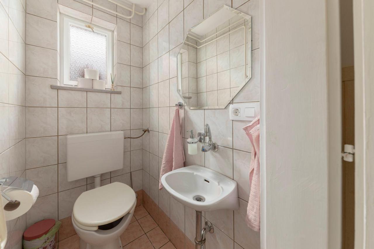 Vrtnarjeva Hisa, The Gardener'S Cottage Radovljica Buitenkant foto